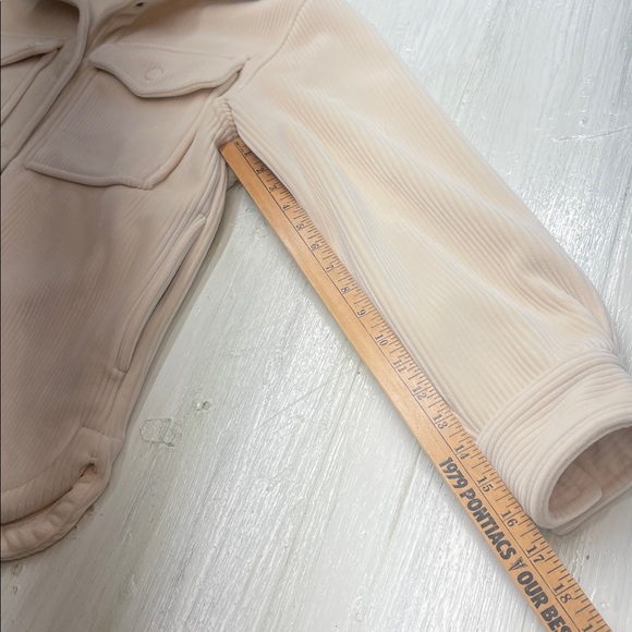 Abercrombie & Fitch Cozy Corduroy Cream Fleece Shacket Jacket Sz S - Picture 6 of 14